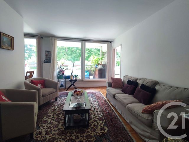 Appartement F2 à vendre - 2 pièces - 47 m2 - Courbevoie - 92 - ILE-DE-FRANCE