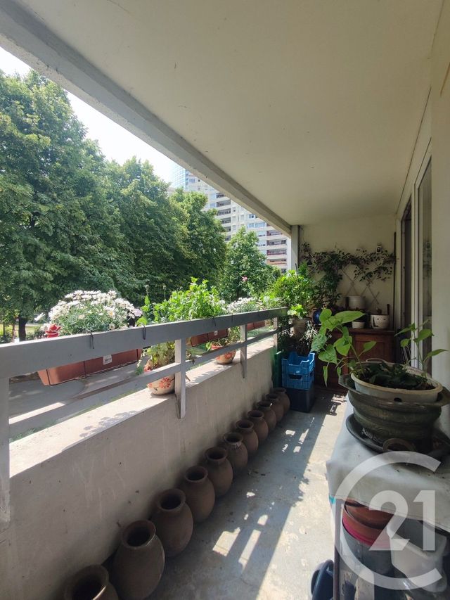 Appartement F2 à vendre - 2 pièces - 47 m2 - Courbevoie - 92 - ILE-DE-FRANCE