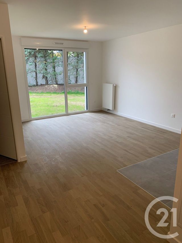 Appartement F2 à louer - 2 pièces - 43,62 m2 - Rueil Malmaison - 92 - ILE-DE-FRANCE