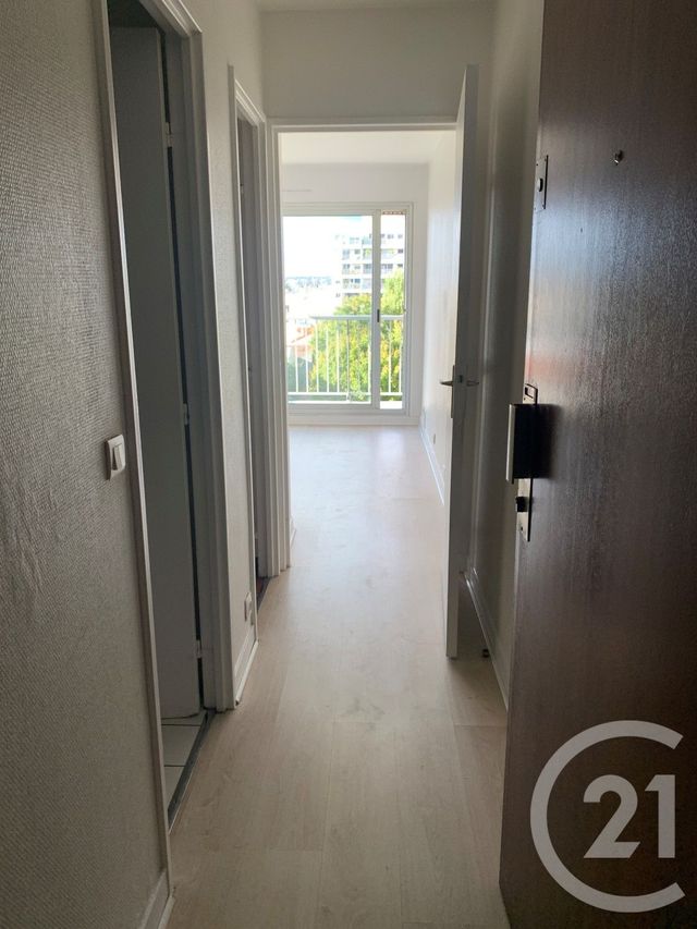 Afficher la photo en grand Appartement F1 à louer - 1 pièce - 20,81 m2 - Asnieres Sur Seine - 92 - ILE-DE-FRANCE