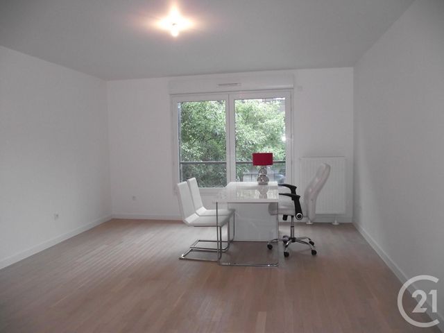 Appartement F2 à louer - 2 pièces - 50,68 m2 - Bois Colombes - 92 - ILE-DE-FRANCE