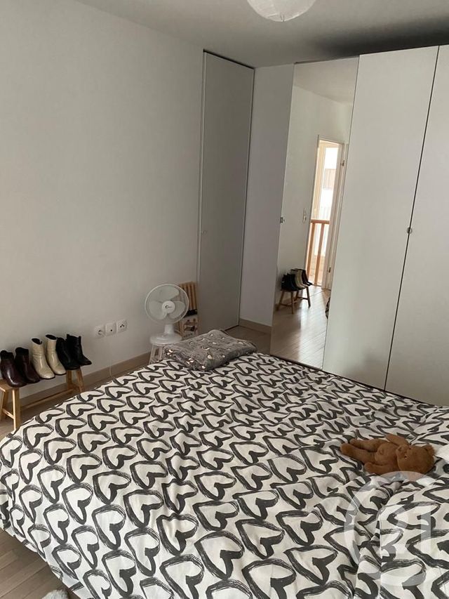 Appartement Duplex &agrave; louer - 2 pi&egrave;ces - 47,81 m2 - Asnieres Sur Seine - 92 - ILE-DE-FRANCE