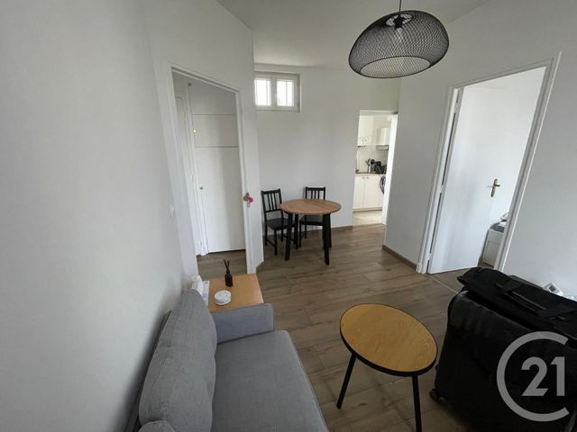 Appartement &agrave; vendre - 3 pi&egrave;ces - 36,56 m2 - Courbevoie - 92 - ILE-DE-FRANCE
