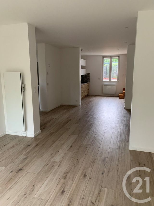 Maison &agrave; louer - 5 pi&egrave;ces - 82,74 m2 - Cormeilles En Parisis - 95 - ILE-DE-FRANCE