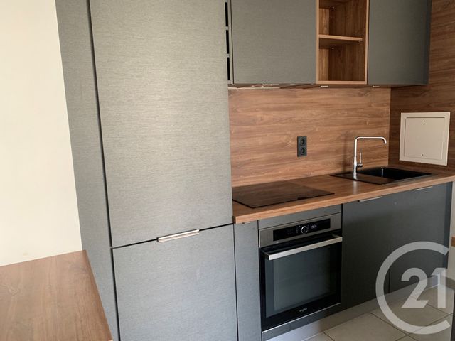 Appartement F2 &agrave; louer - 2 pi&egrave;ces - 41,89 m2 - 92 - ILE-DE-FRANCE