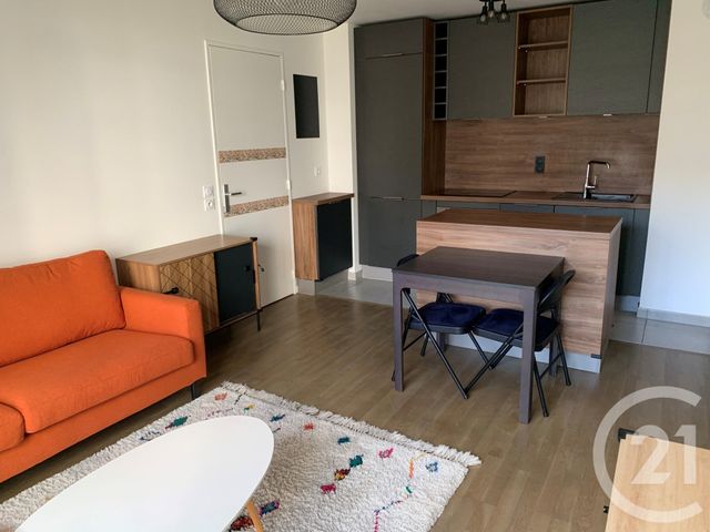 Appartement F2 &agrave; louer - 2 pi&egrave;ces - 41,89 m2 - 92 - ILE-DE-FRANCE
