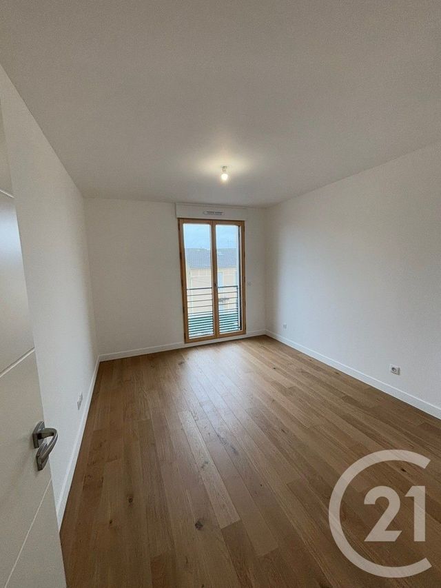 Appartement F2 &agrave; louer - 2 pi&egrave;ces - 40,14 m2 - Suresnes - 92 - ILE-DE-FRANCE