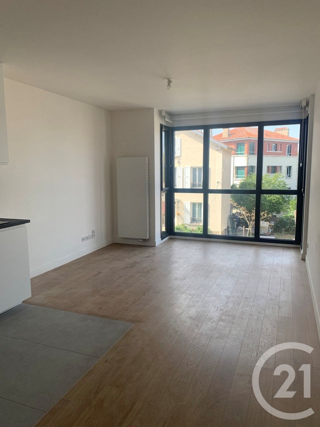 Appartement F2 à louer SURESNES