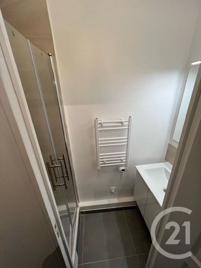 Appartement F2 &agrave; louer - 2 pi&egrave;ces - 33,18 m2 - Asnieres Sur Seine - 92 - ILE-DE-FRANCE