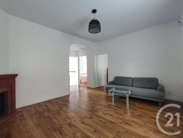 Appartement F3 &agrave; louer - 3 pi&egrave;ces - 48,42 m2 - La Garenne Colombes - 92 - ILE-DE-FRANCE