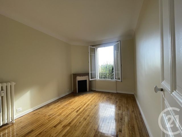 Appartement F3 &agrave; louer - 3 pi&egrave;ces - 84,43 m2 - Colombes - 92 - ILE-DE-FRANCE