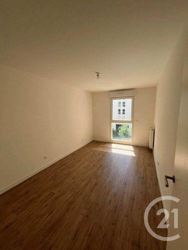 Appartement F3 &agrave; louer - 3 pi&egrave;ces - 65,05 m2 - Asnieres Sur Seine - 92 - ILE-DE-FRANCE