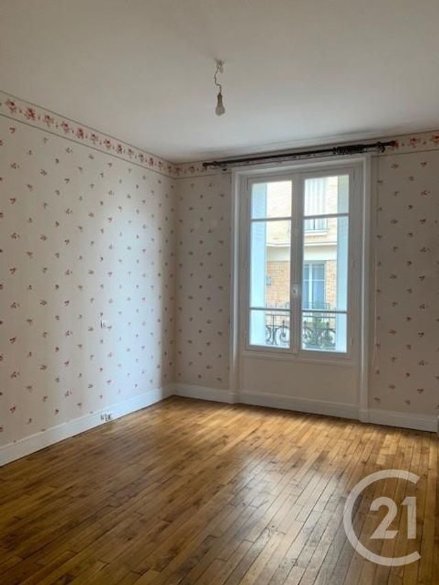 Appartement F3 &agrave; louer - 3 pi&egrave;ces - 60 m2 - Courbevoie - 92 - ILE-DE-FRANCE