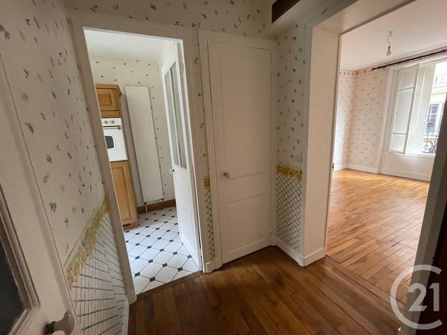 Appartement F3 &agrave; louer - 3 pi&egrave;ces - 60 m2 - Courbevoie - 92 - ILE-DE-FRANCE