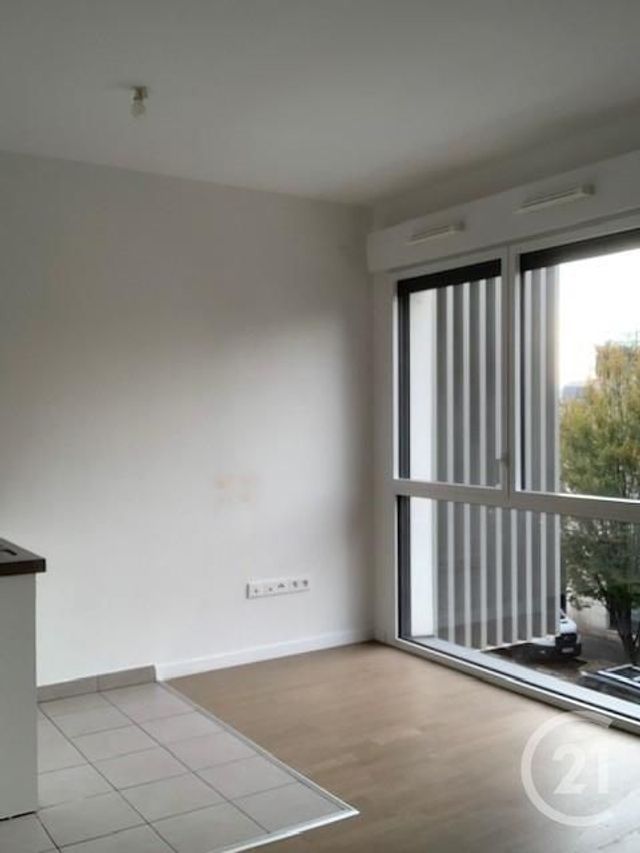 Appartement F1 à louer ASNIERES SUR SEINE