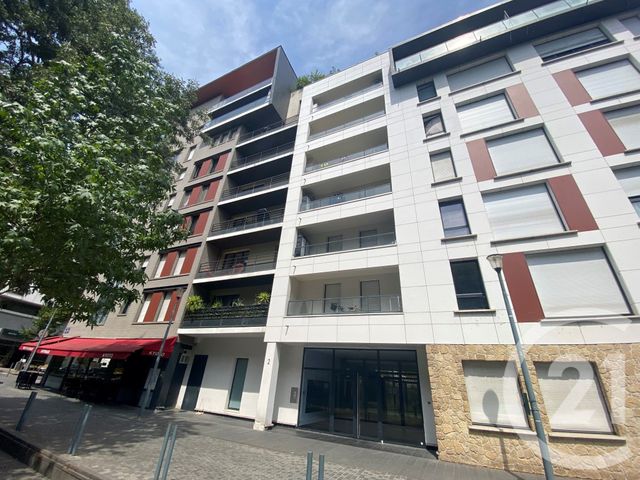 Appartement F4 &agrave; louer - 4 pi&egrave;ces - 94,25 m2 - Asnieres Sur Seine - 92 - ILE-DE-FRANCE