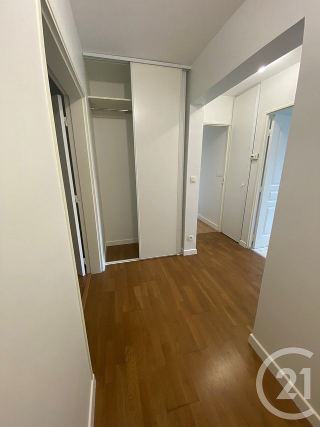 Appartement F4 &agrave; louer - 4 pi&egrave;ces - 94,25 m2 - Asnieres Sur Seine - 92 - ILE-DE-FRANCE