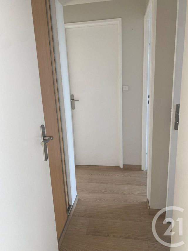 Appartement F3 &agrave; louer - 3 pi&egrave;ces - 62,55 m2 - Asnieres Sur Seine - 92 - ILE-DE-FRANCE