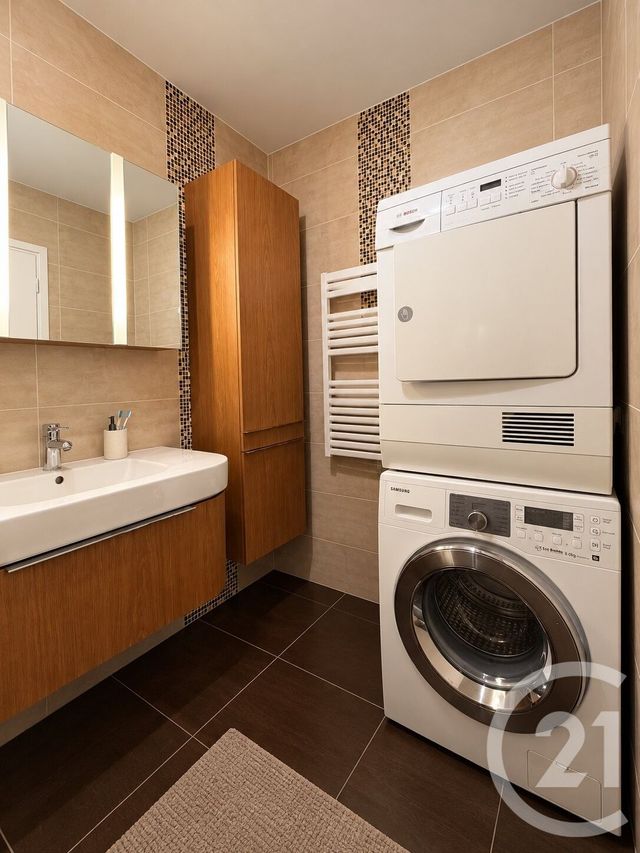 Appartement F4 &agrave; vendre - 4 pi&egrave;ces - 84,52 m2 - Courbevoie - 92 - ILE-DE-FRANCE