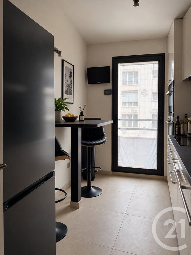 Appartement F4 &agrave; vendre - 4 pi&egrave;ces - 84,52 m2 - Courbevoie - 92 - ILE-DE-FRANCE