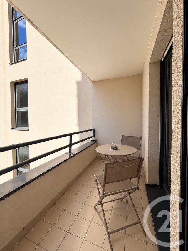 Appartement F4 &agrave; vendre - 4 pi&egrave;ces - 84,52 m2 - Courbevoie - 92 - ILE-DE-FRANCE
